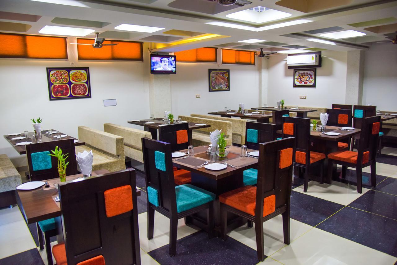 Hotel Tulsi Residency Bhuj Eksteriør billede